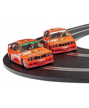 SCALEXTRIC C4110A BMW E30 M3 - Team Jagermeister Twin Pack